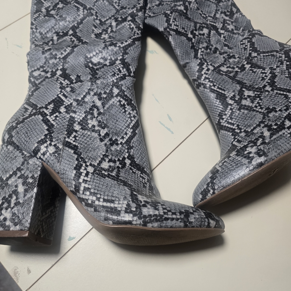 Steve Madden Gray Snake Print Heeled Boots - image 3